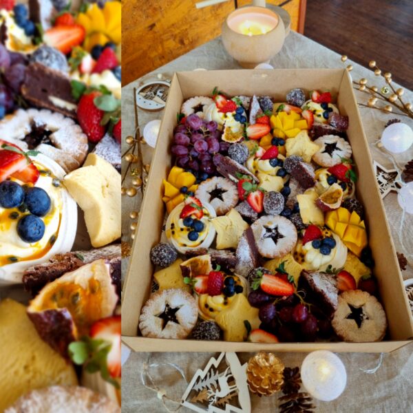 Christmas Sweets Grazing Box - Large